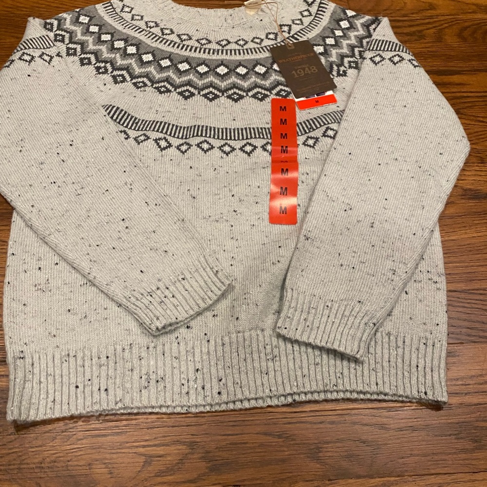 Kirkland Sweater NWT